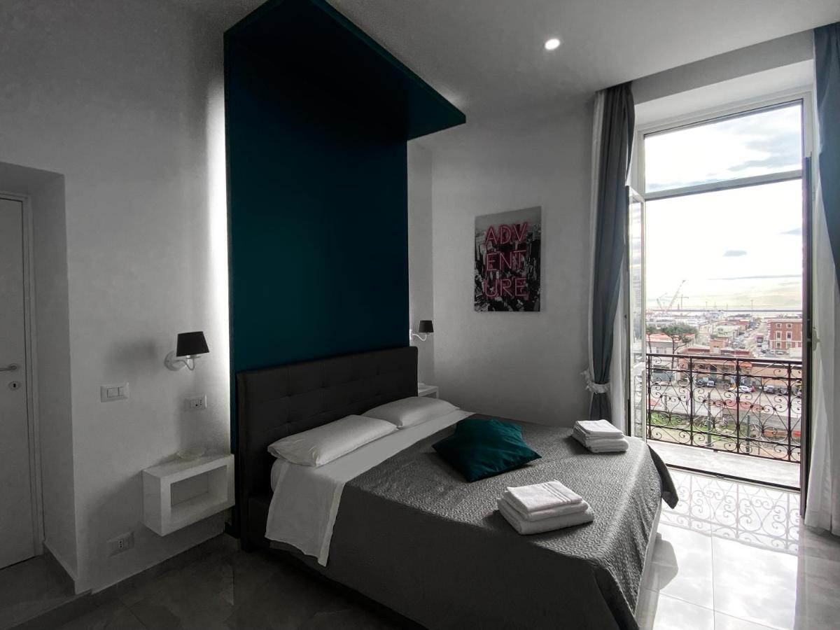 נאפולי Aurora Luxury Rooms מראה חיצוני תמונה